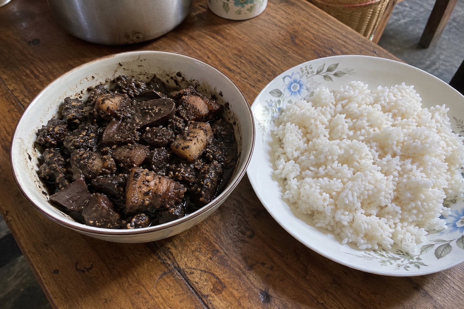 Doh Jem — non-vegetarian Nongriat dish