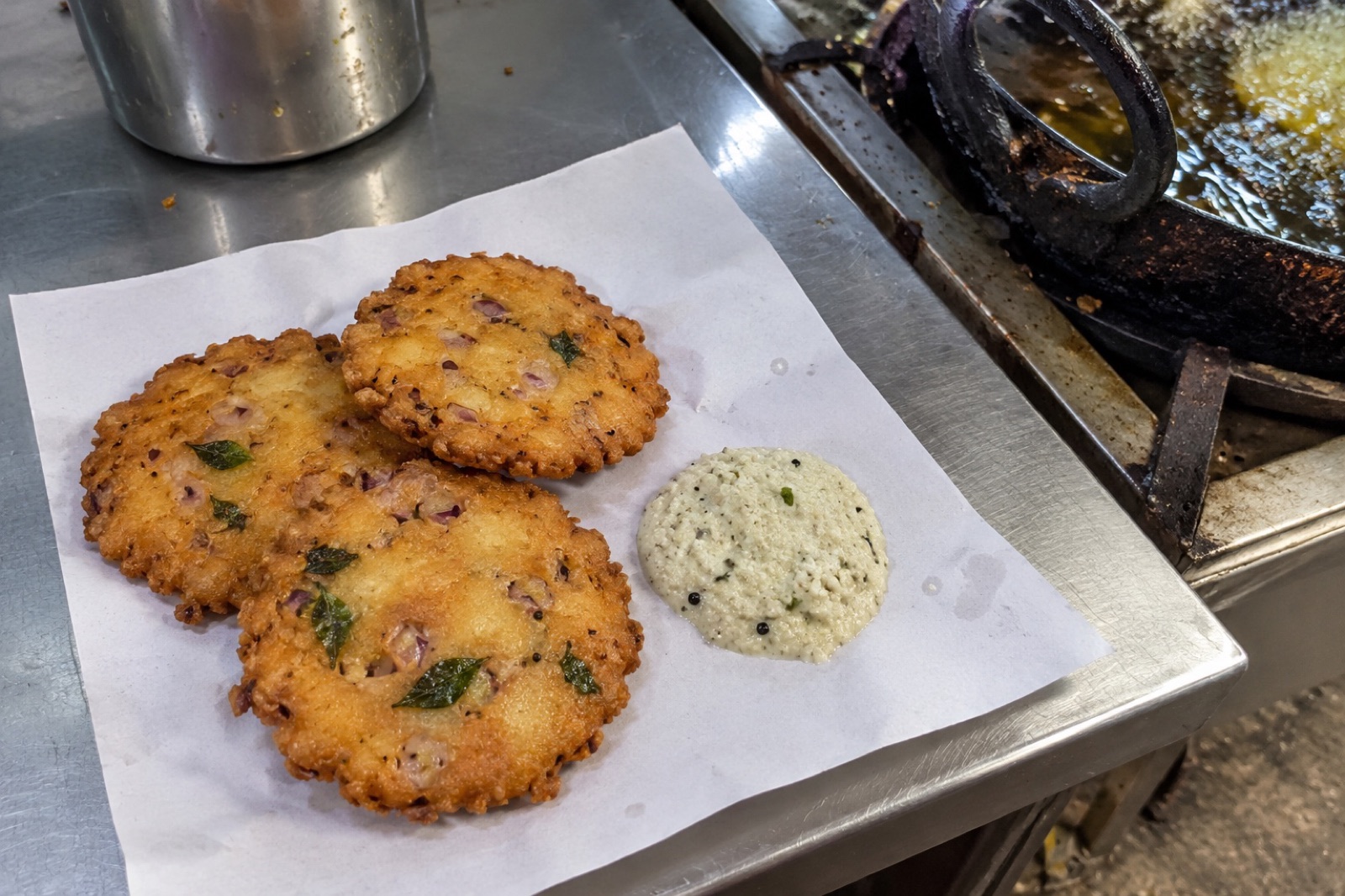 Maddur Vada — vegetarian Nandi Hills dish