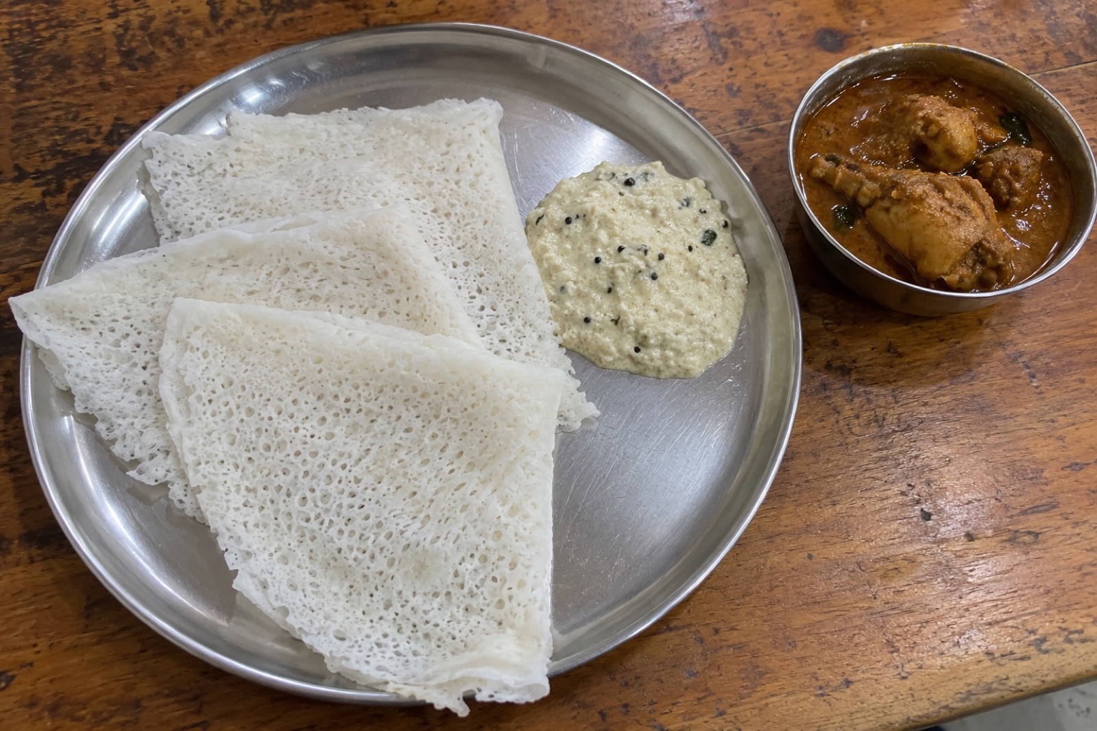 Neer Dosa with Curry — vegetarian Chikmagalur dish