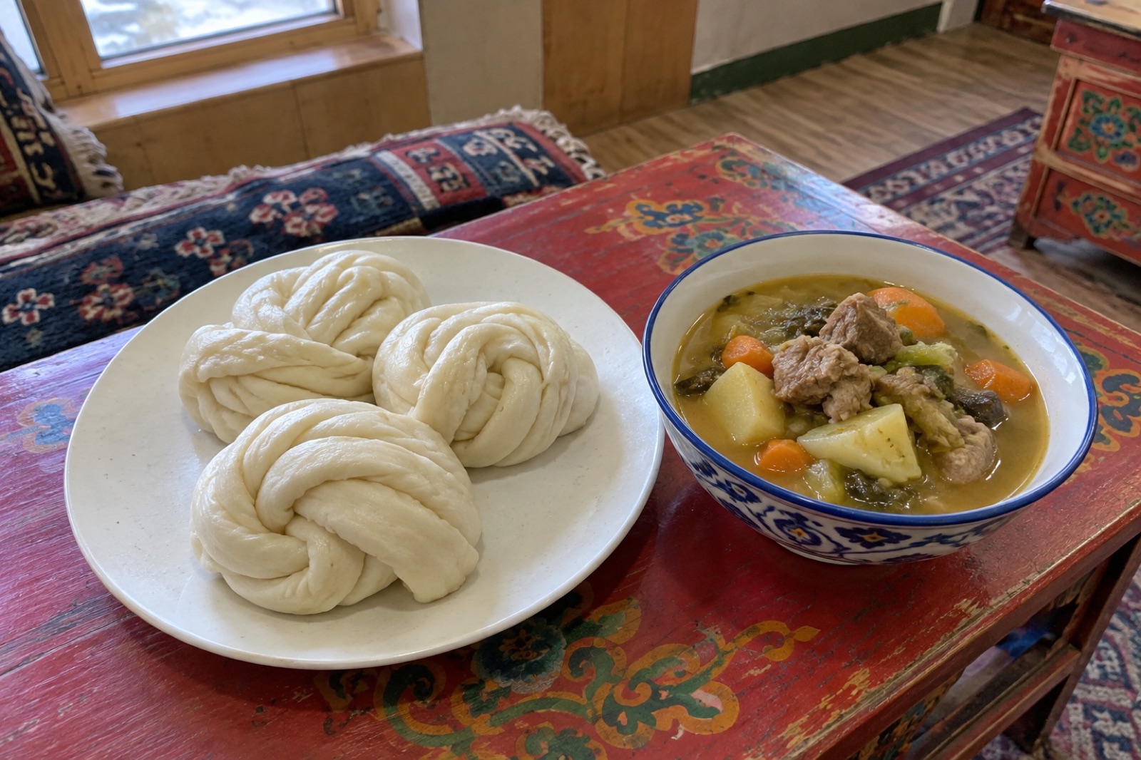 Tingmo & Veg — vegetarian Pangong Tso dish