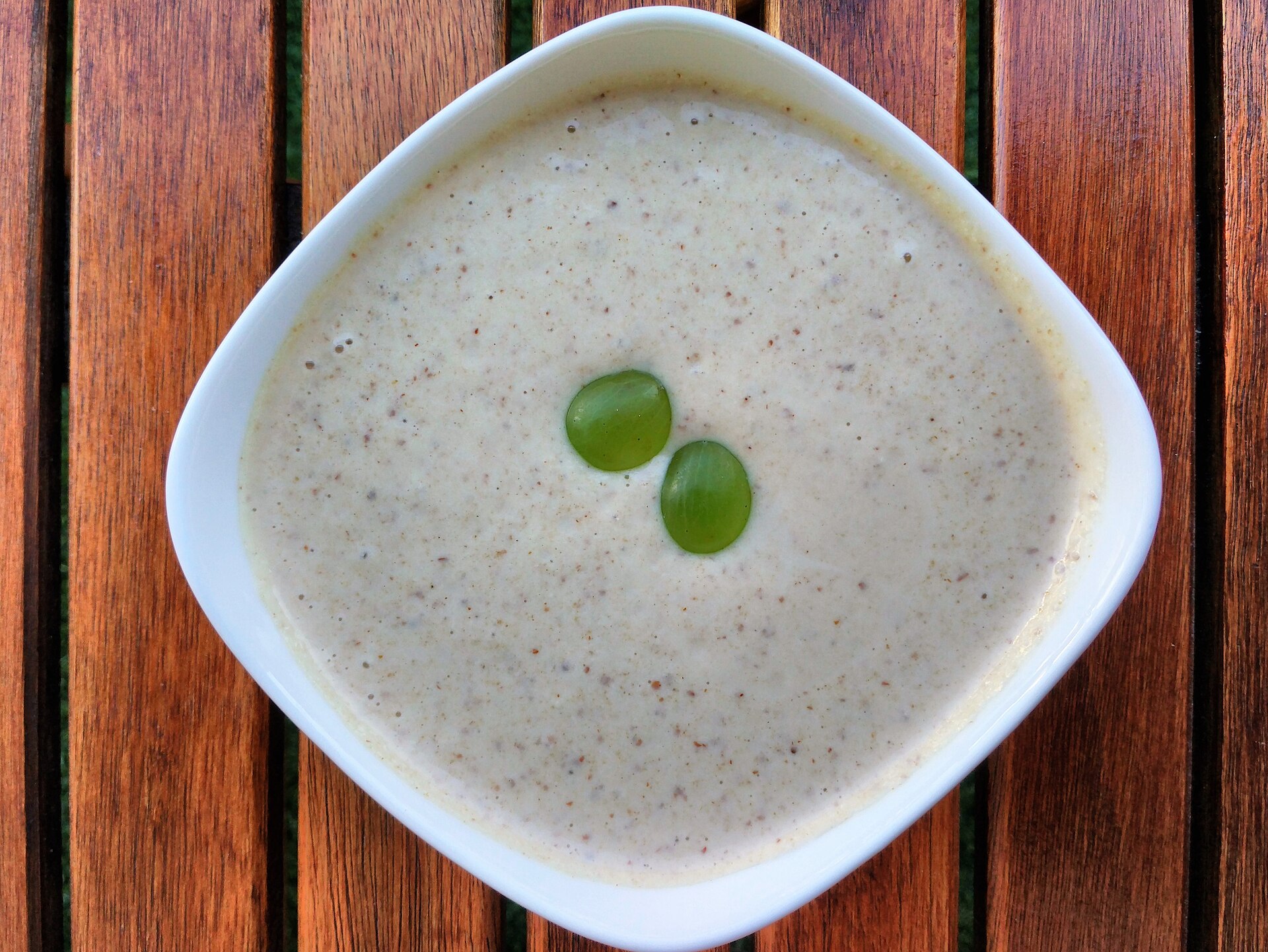 Ajoblanco — vegetarian Málaga dish