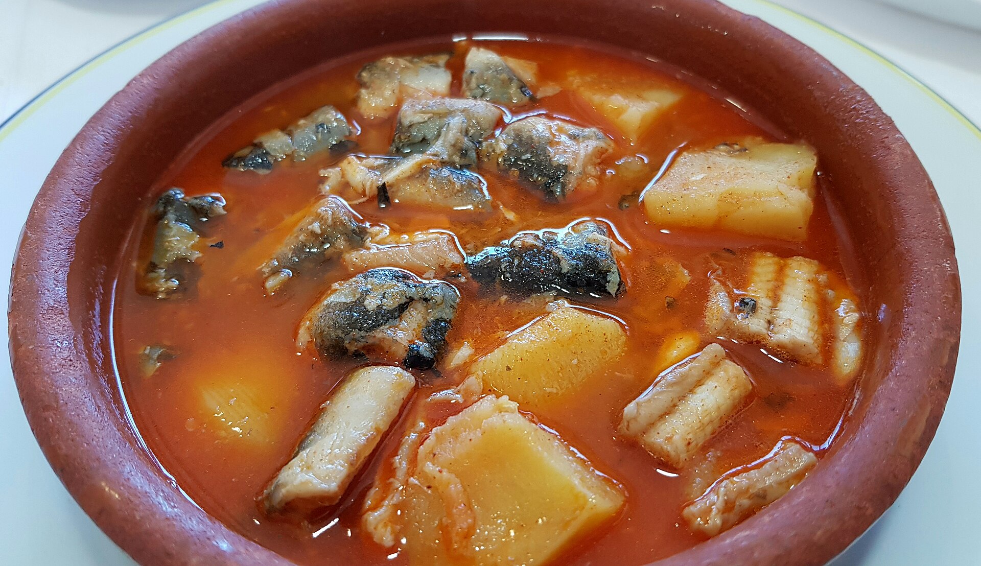 All i pebre — non-vegetarian Valencia dish