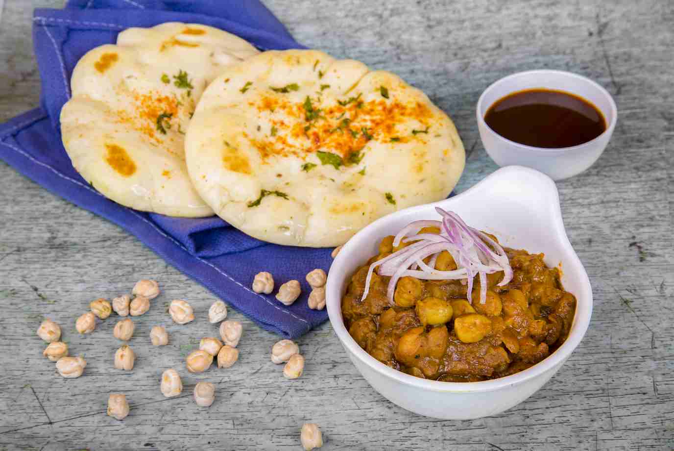 Amritsari Kulcha — vegetarian Amritsar dish