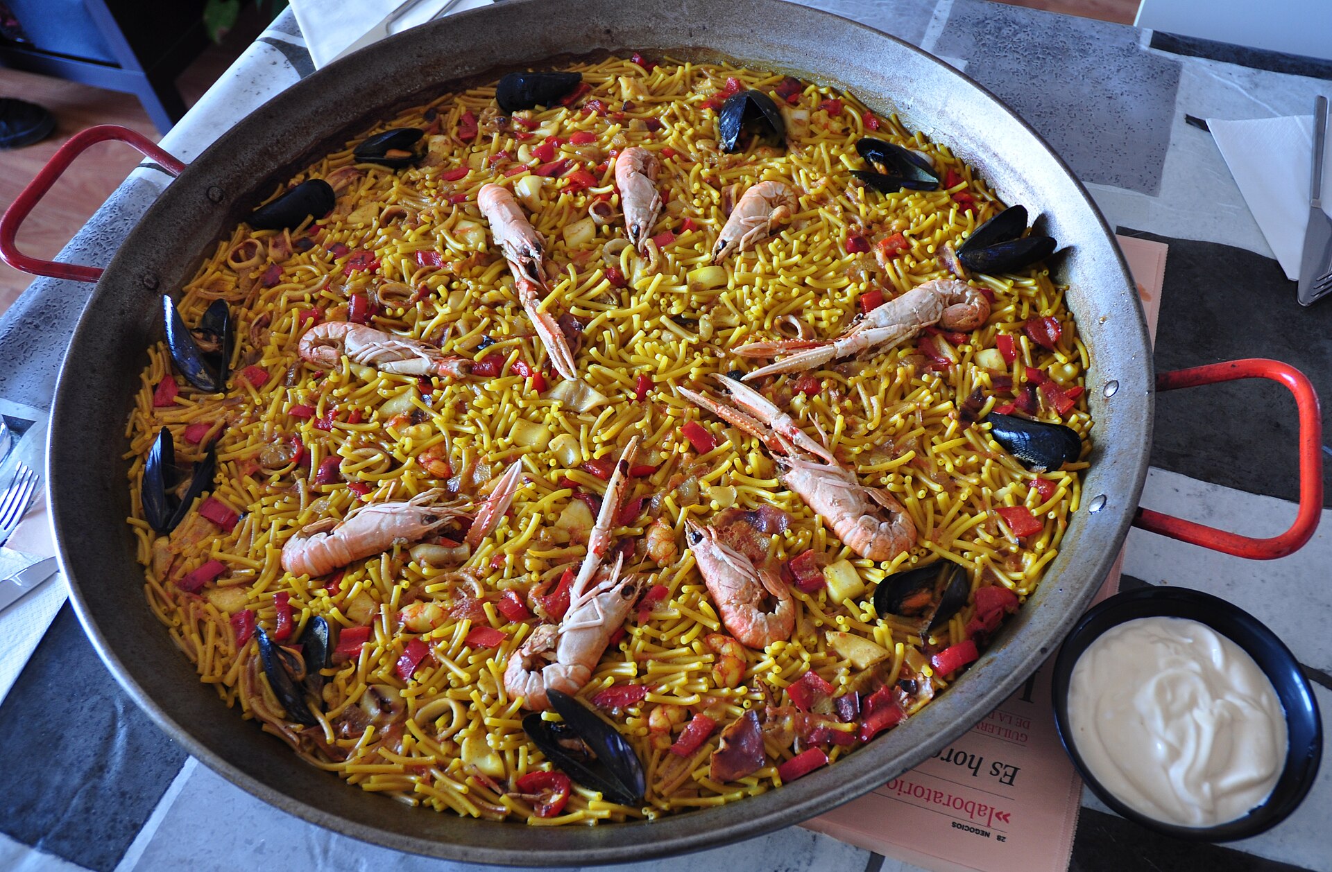Fideuà — non-vegetarian Barcelona dish