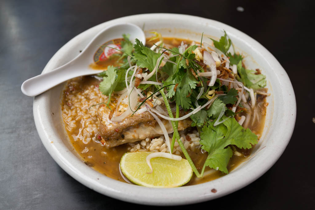 Gaeng pa — non-vegetarian Sukhothai dish
