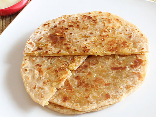 Holige (Obbattu) — vegetarian Badami dish