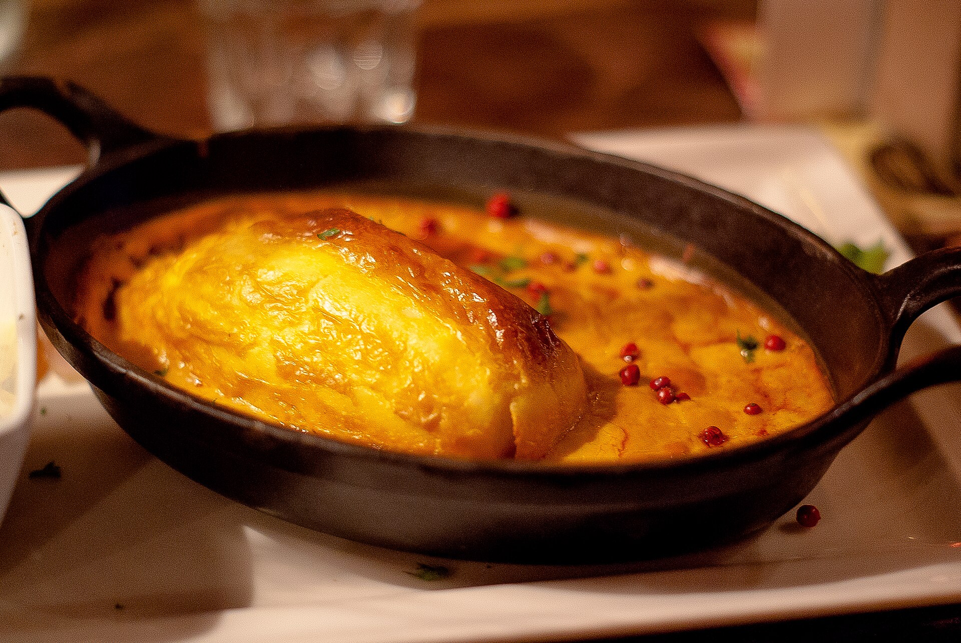 Quenelle de brochet — non-vegetarian Lyon dish