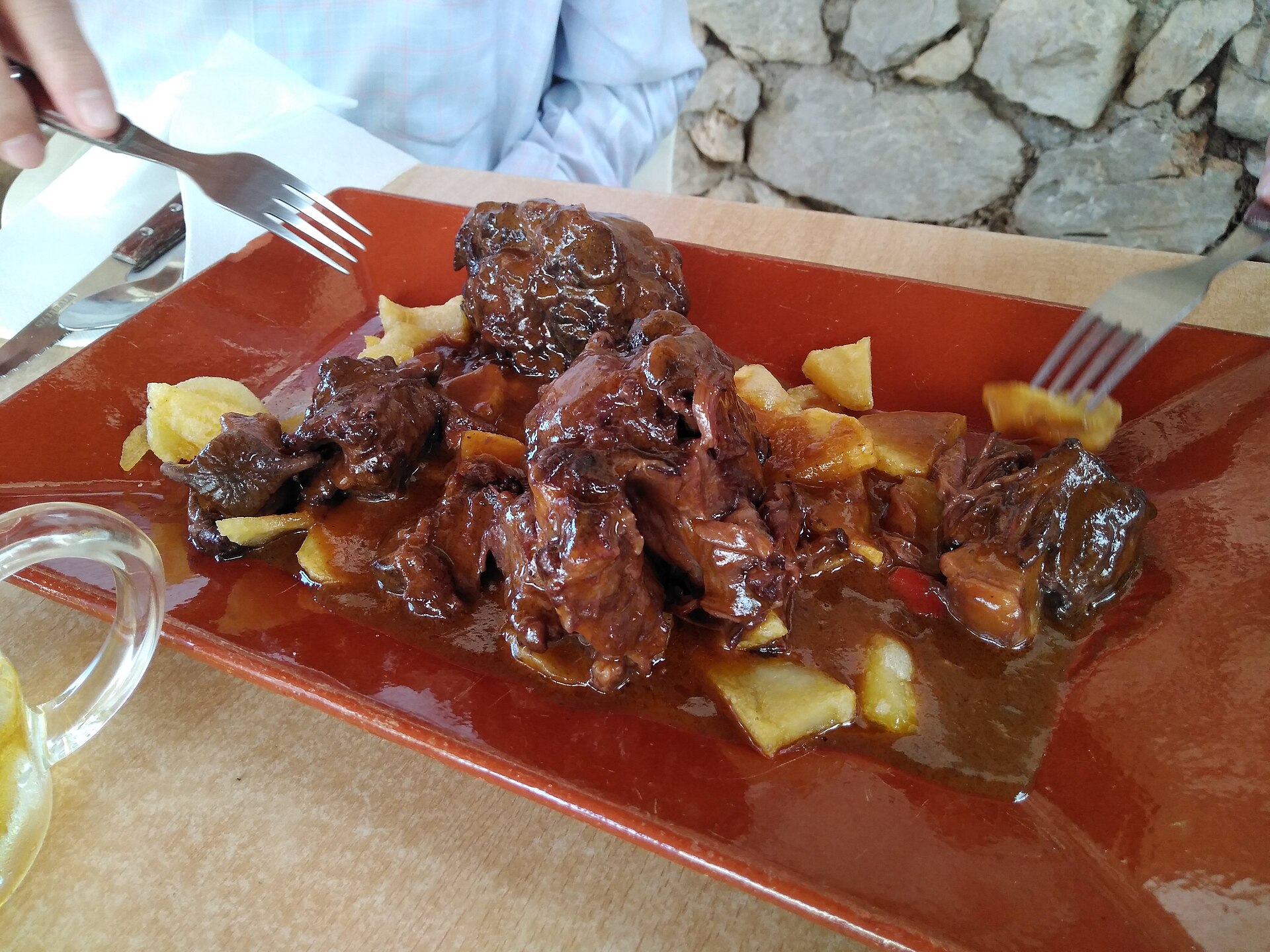 Rabo de toro — non-vegetarian Córdoba dish