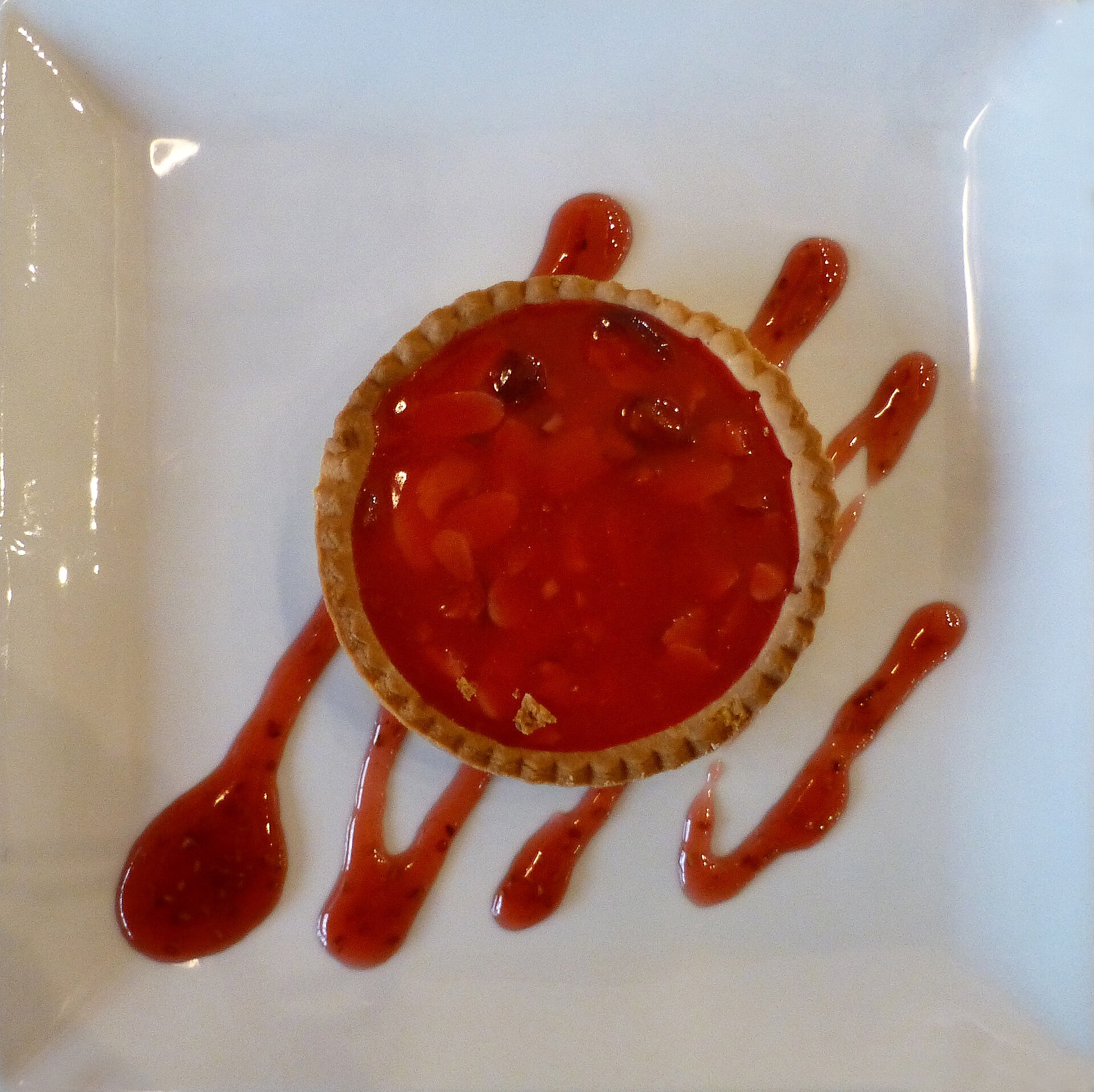 Tarte aux pralines — vegetarian Lyon dish