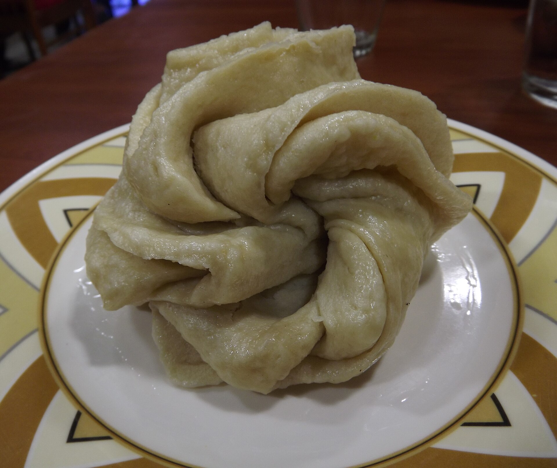 Tingmo — vegetarian Dharamshala dish