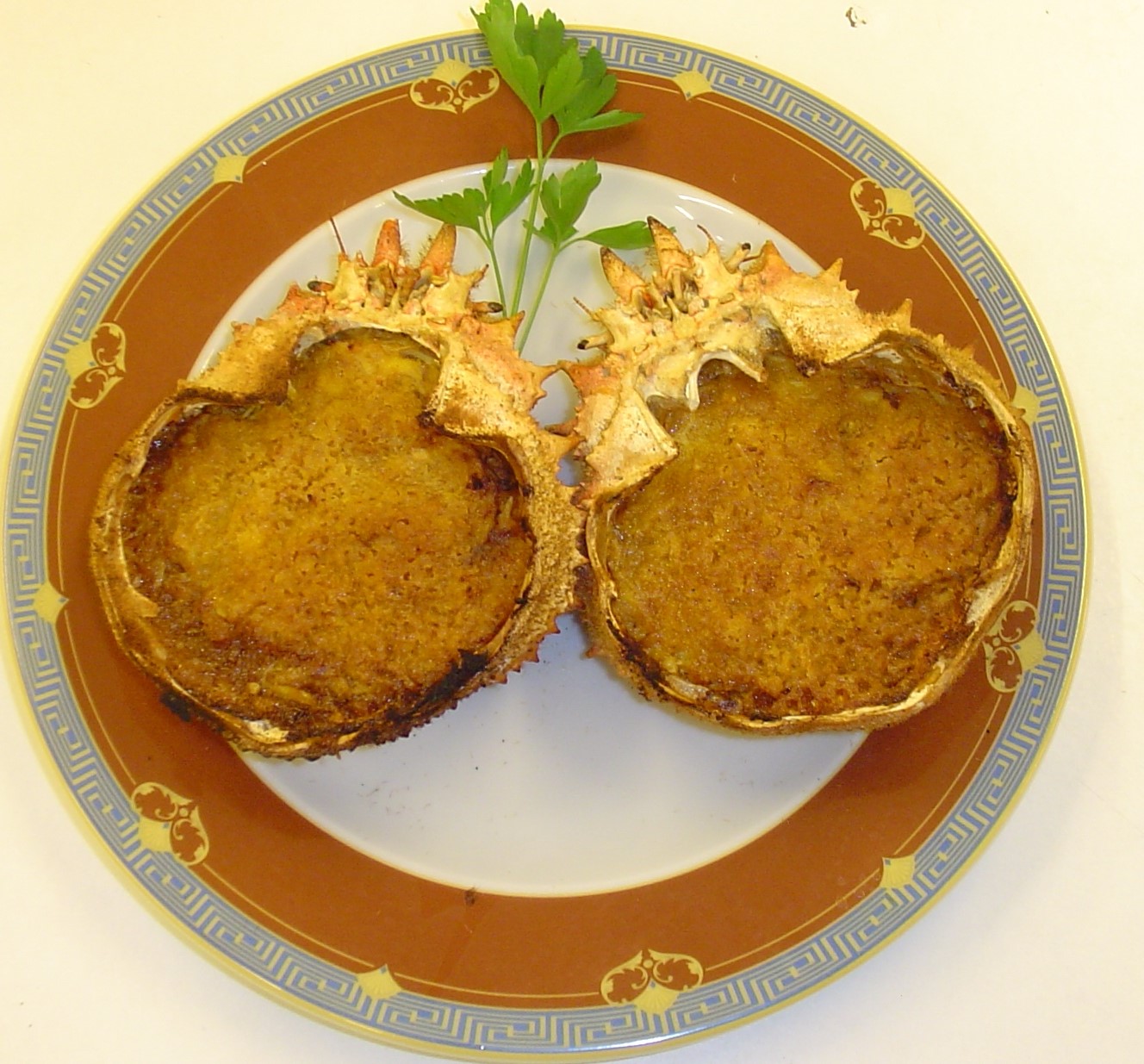 Txangurro a la donostiarra — non-vegetarian San Sebastián dish