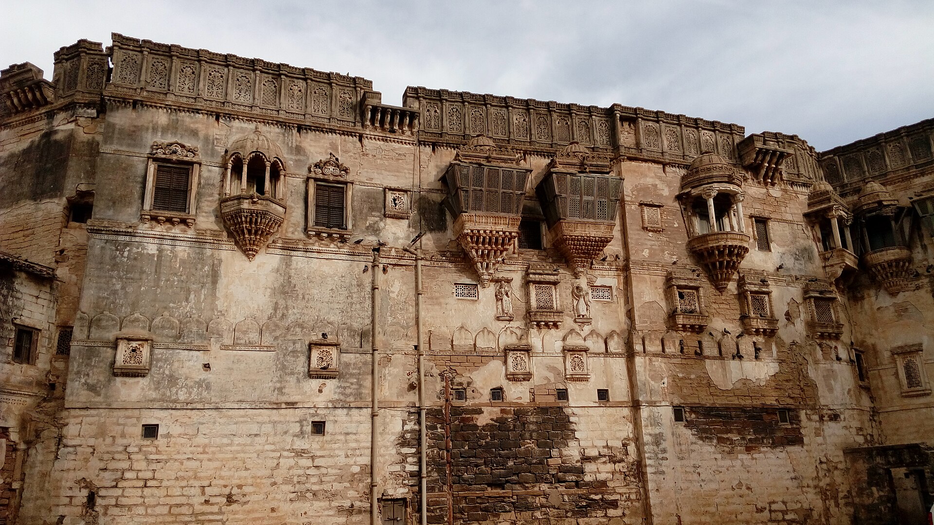 Aina Mahal — photo