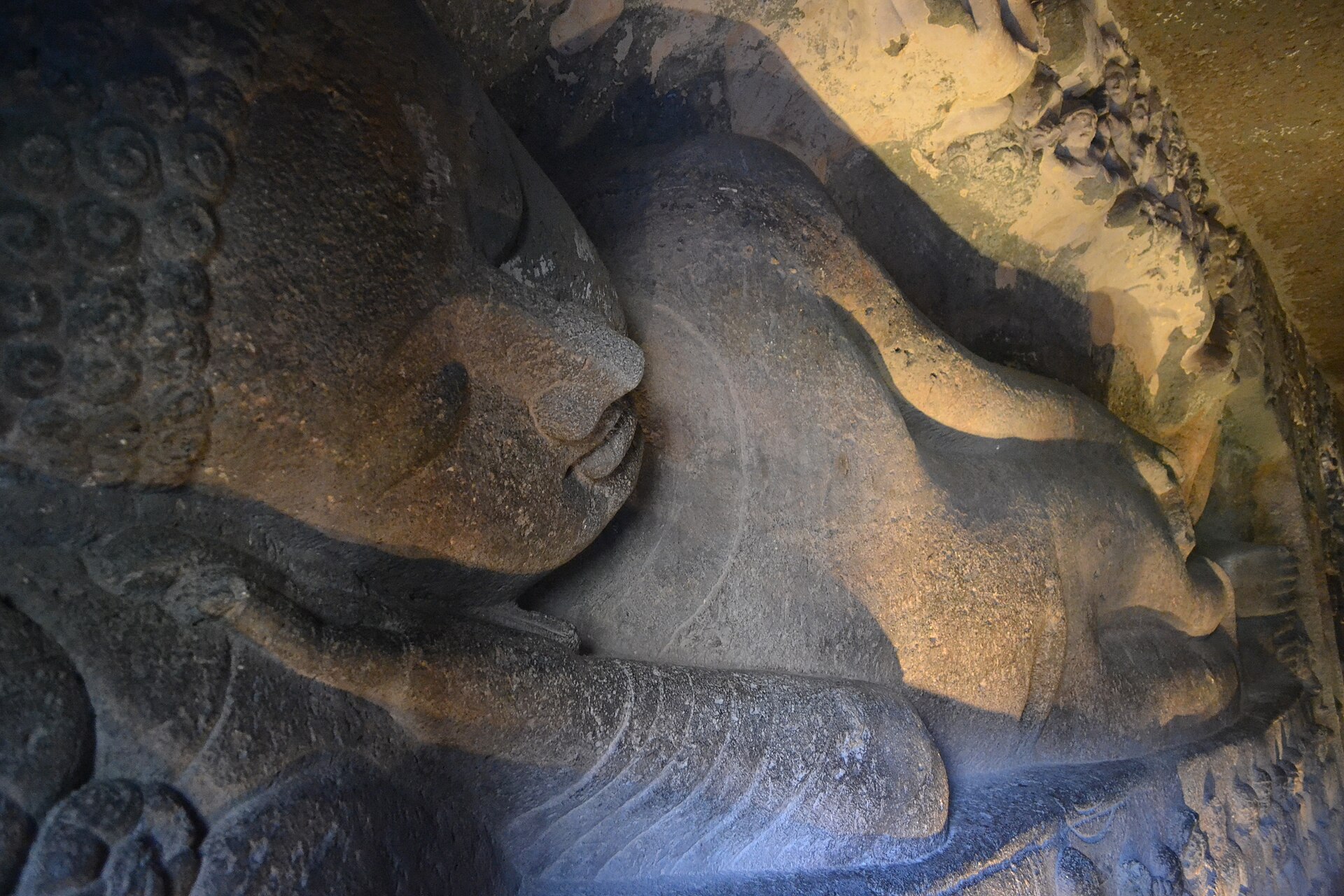 Cave 26 (Reclining Buddha) — photo