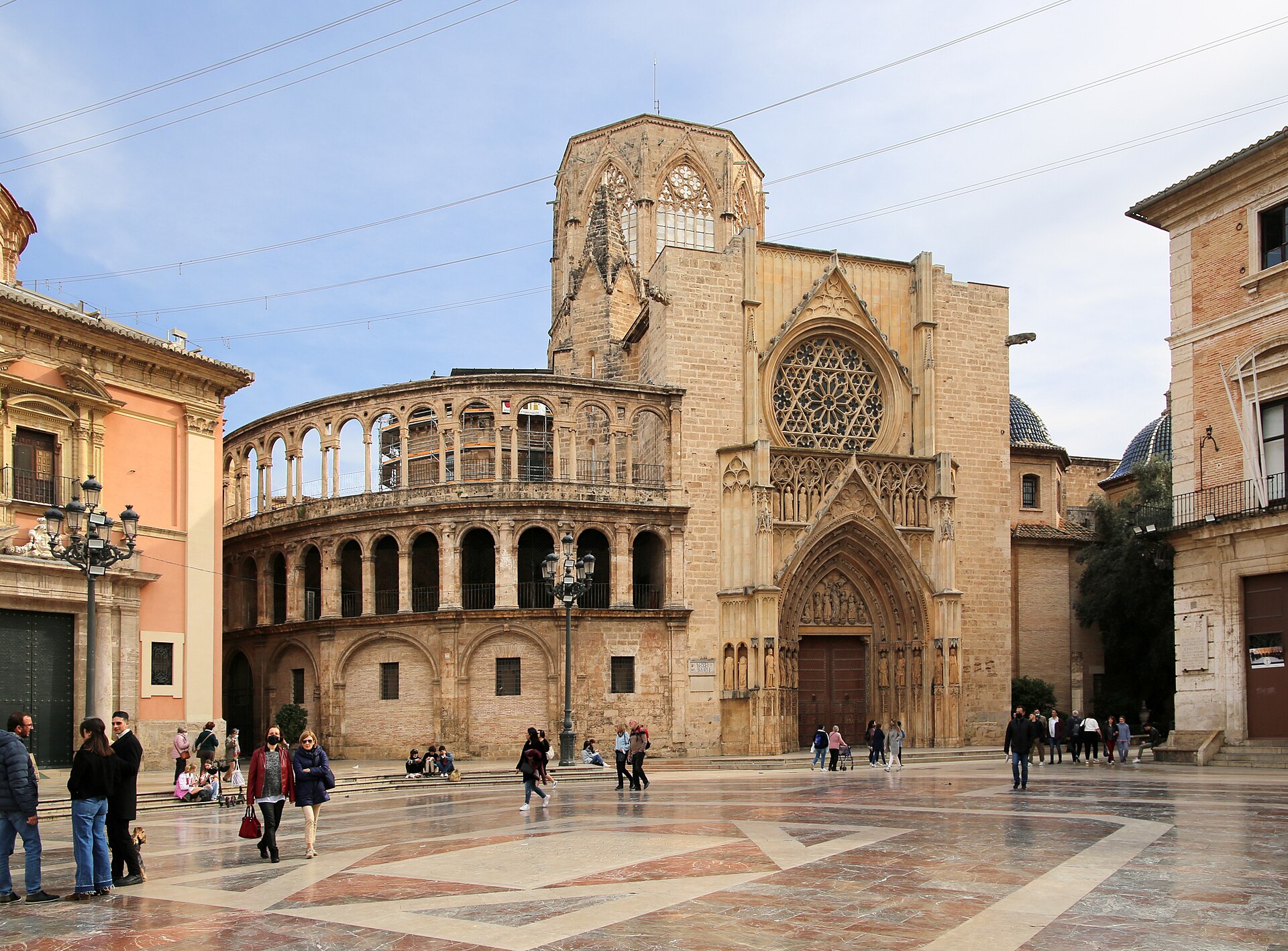 Catedral de València and El Micalet — photo