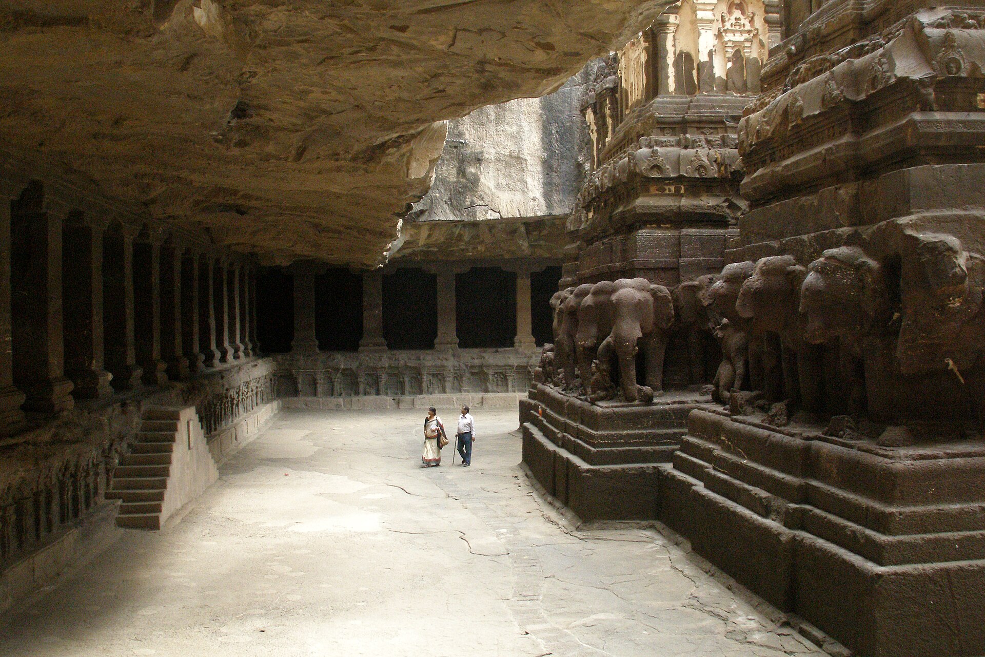 Ellora Caves — photo