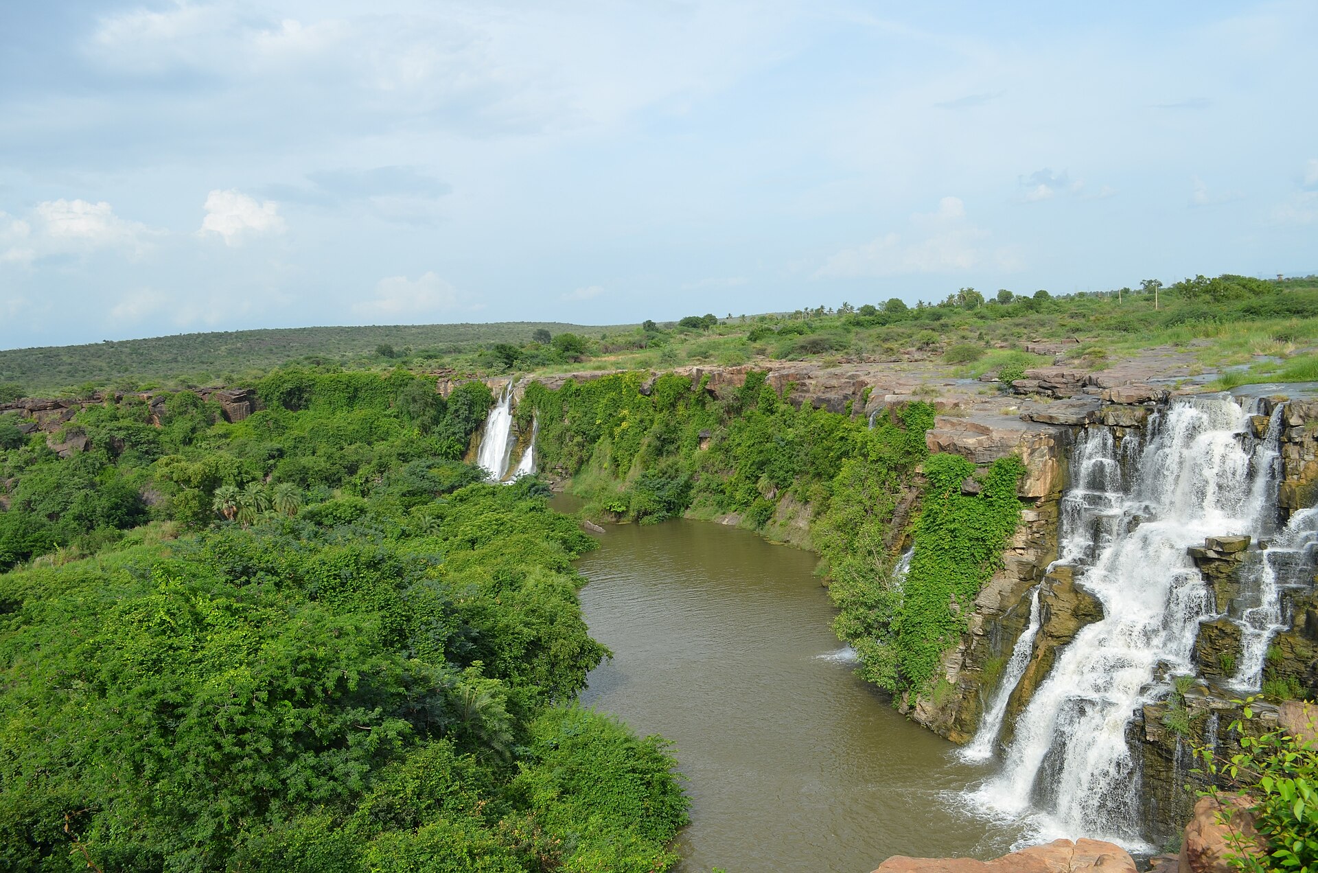 Ethipothala Falls — photo