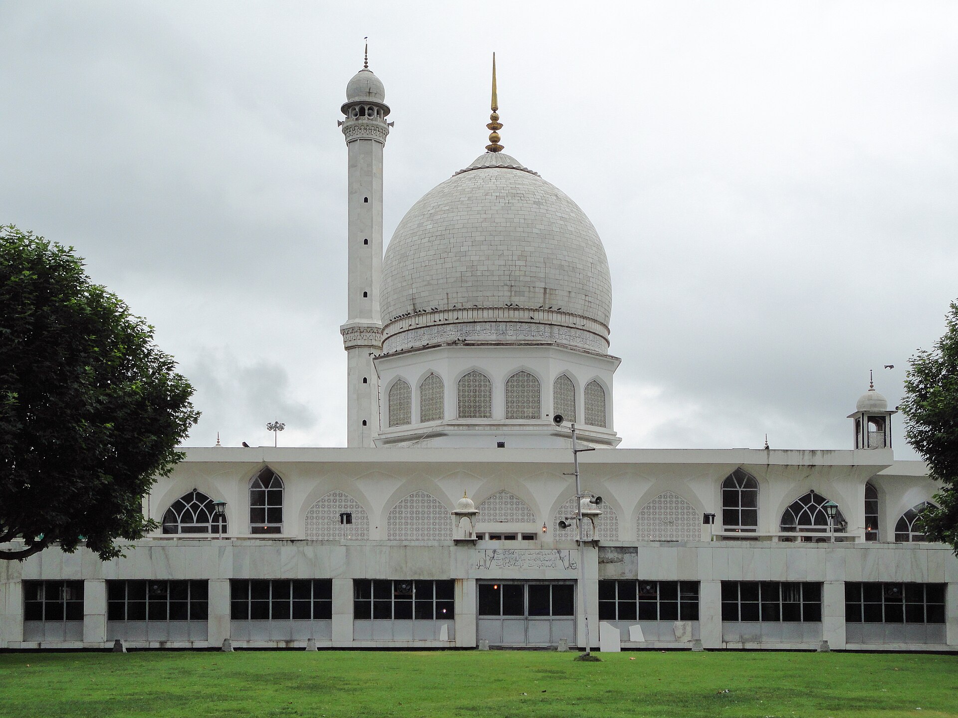 Hazratbal Shrine — photo