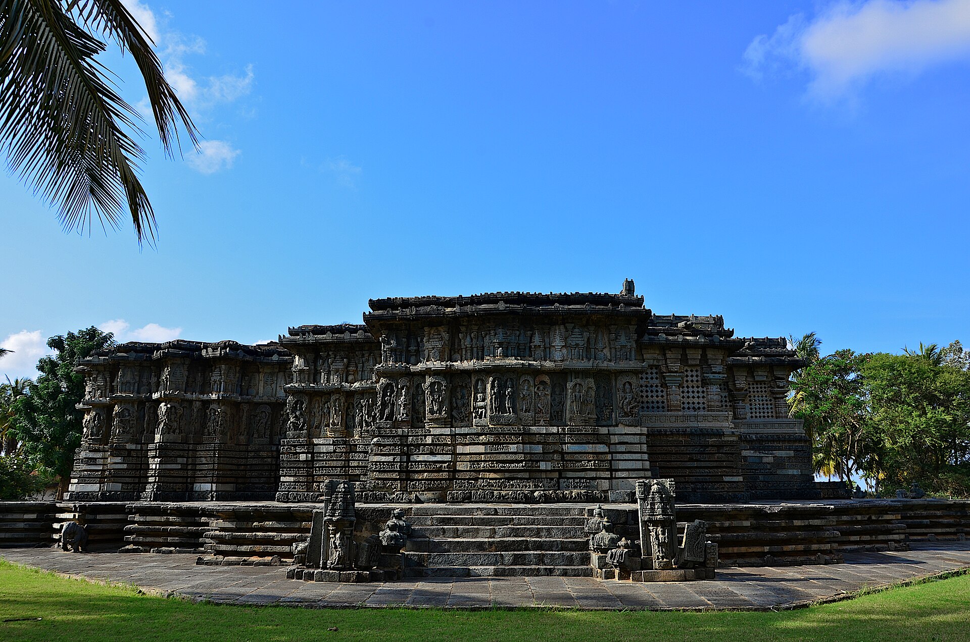 Kedareshwara Temple — photo