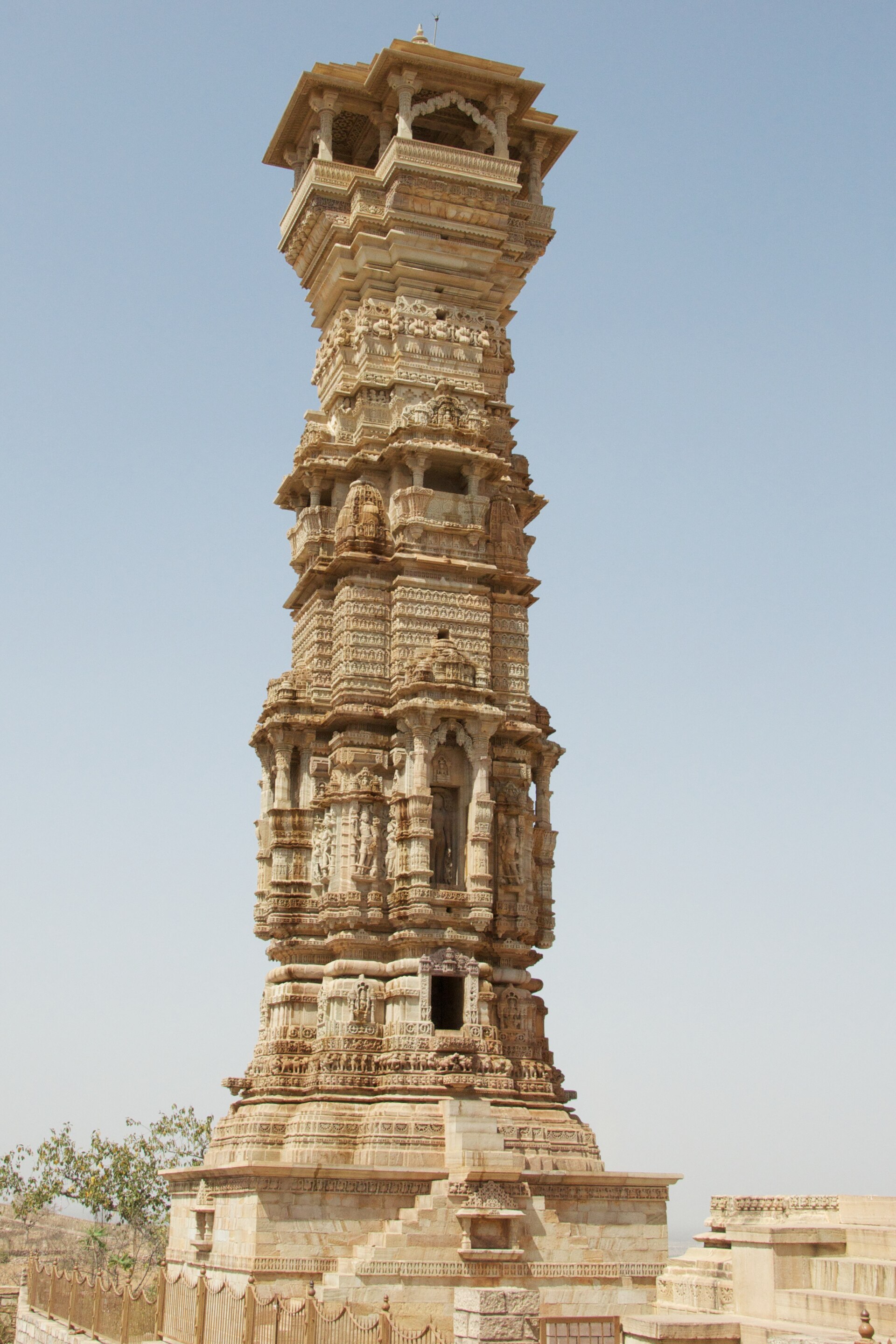 Kirti Stambha — photo