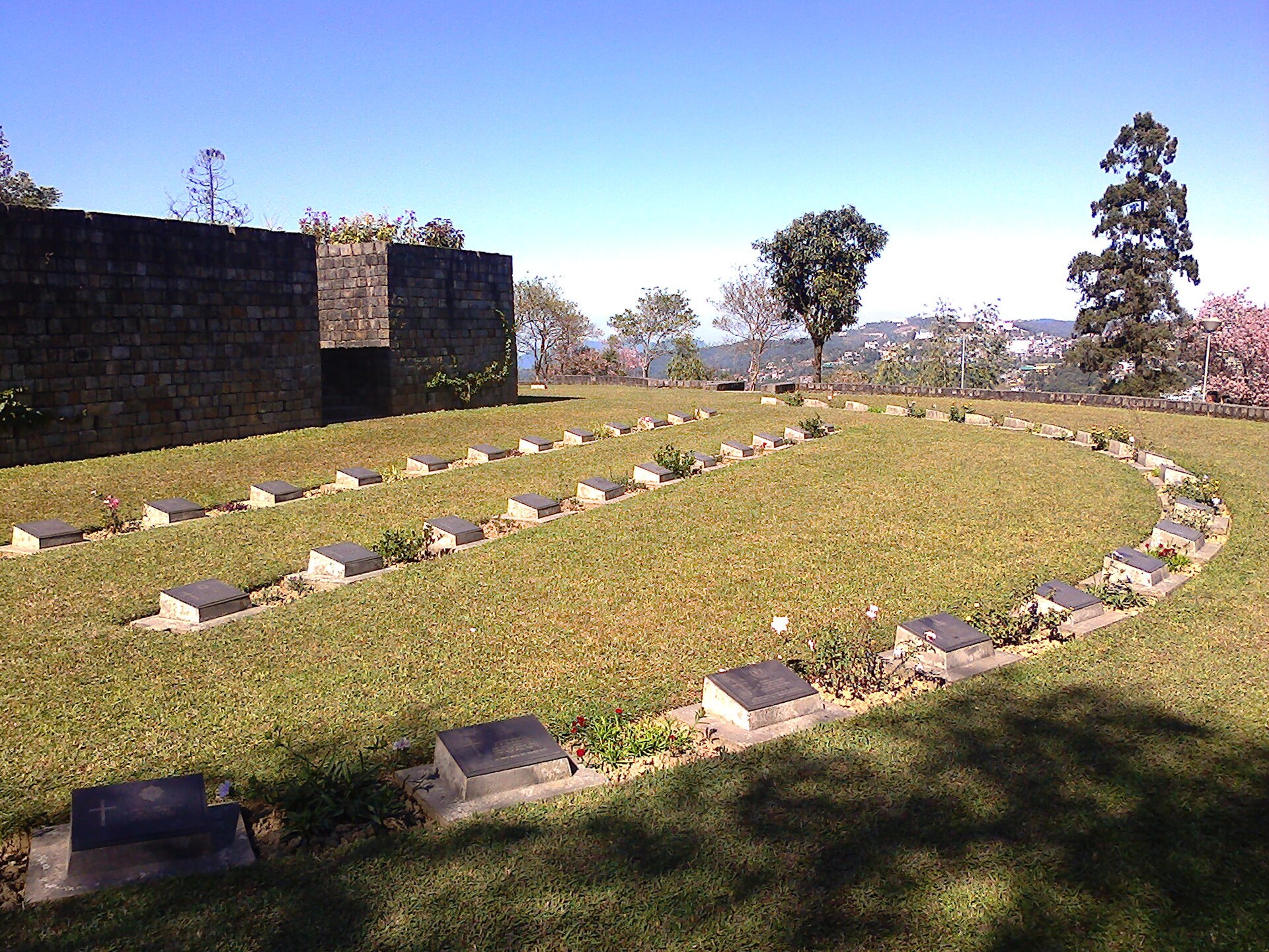 Kohima War Cemetery — photo