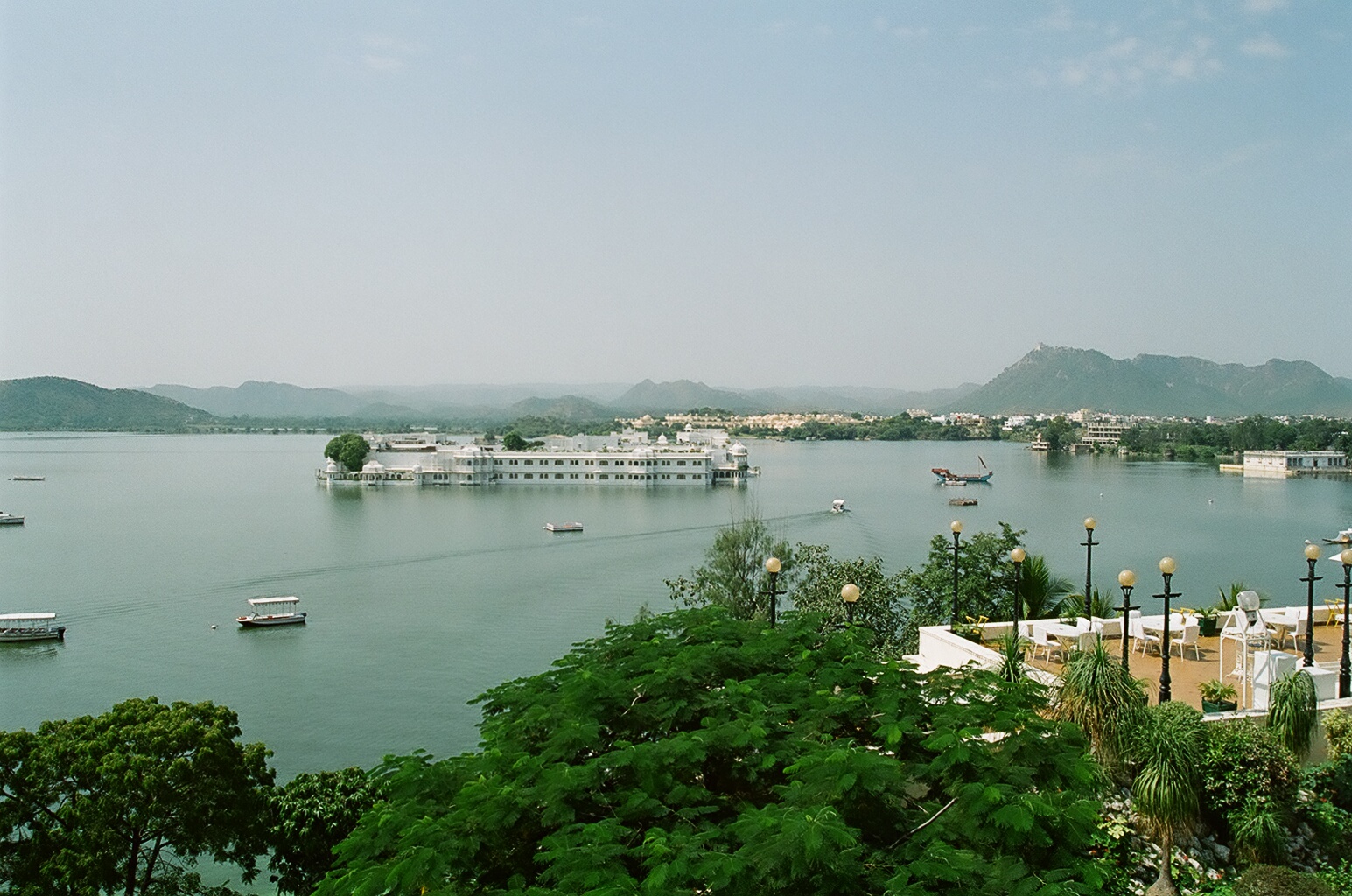 Lake Pichola — photo