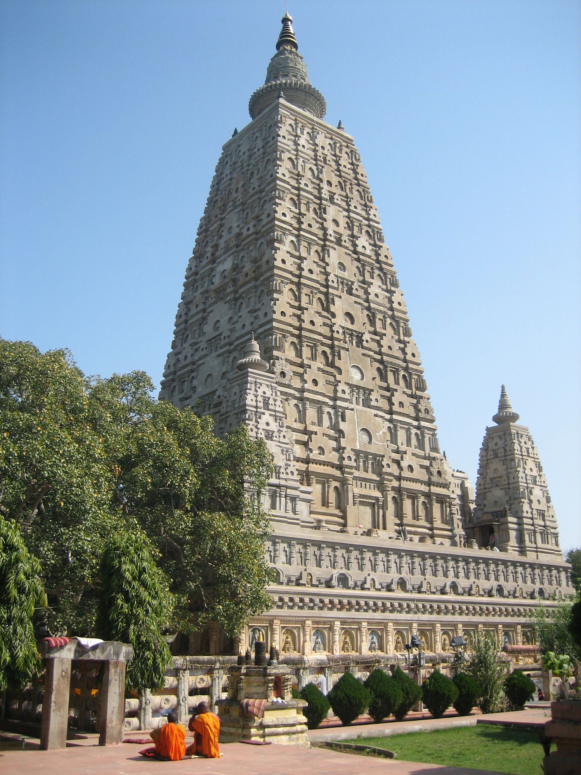 Mahabodhi Temple — photo