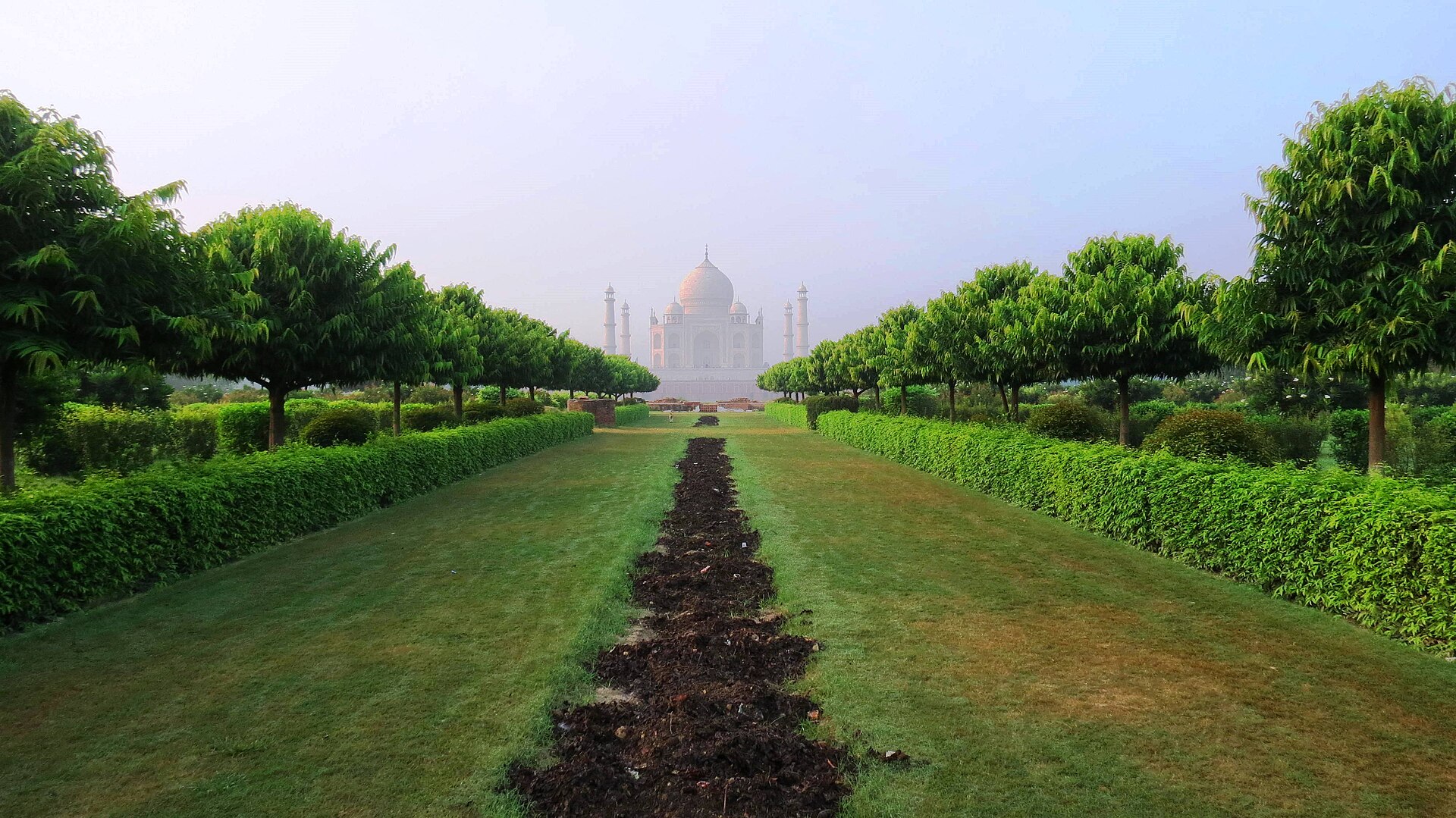 Mehtab Bagh — photo