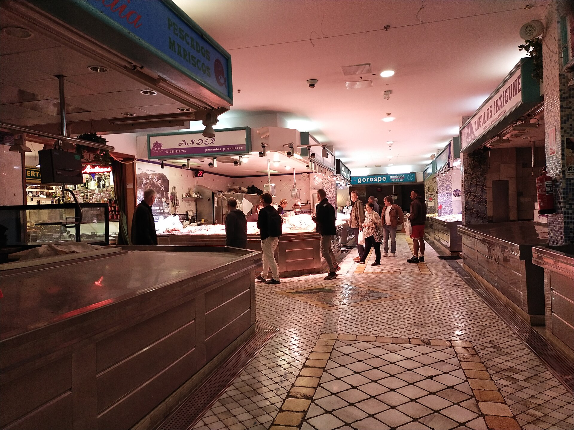 Mercado de la Bretxa — photo
