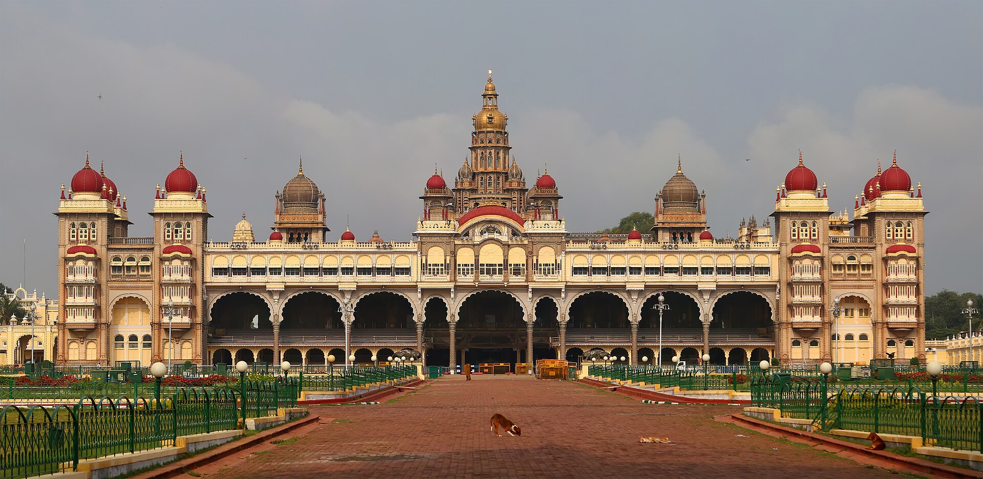 Mysore Palace — photo