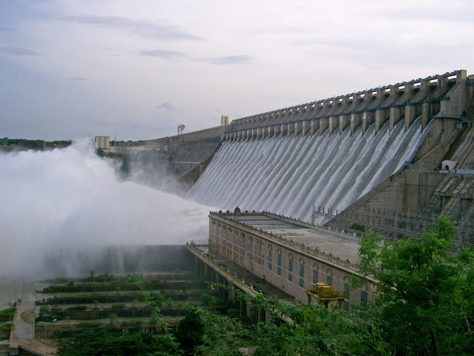 Nagarjuna Sagar Dam — photo