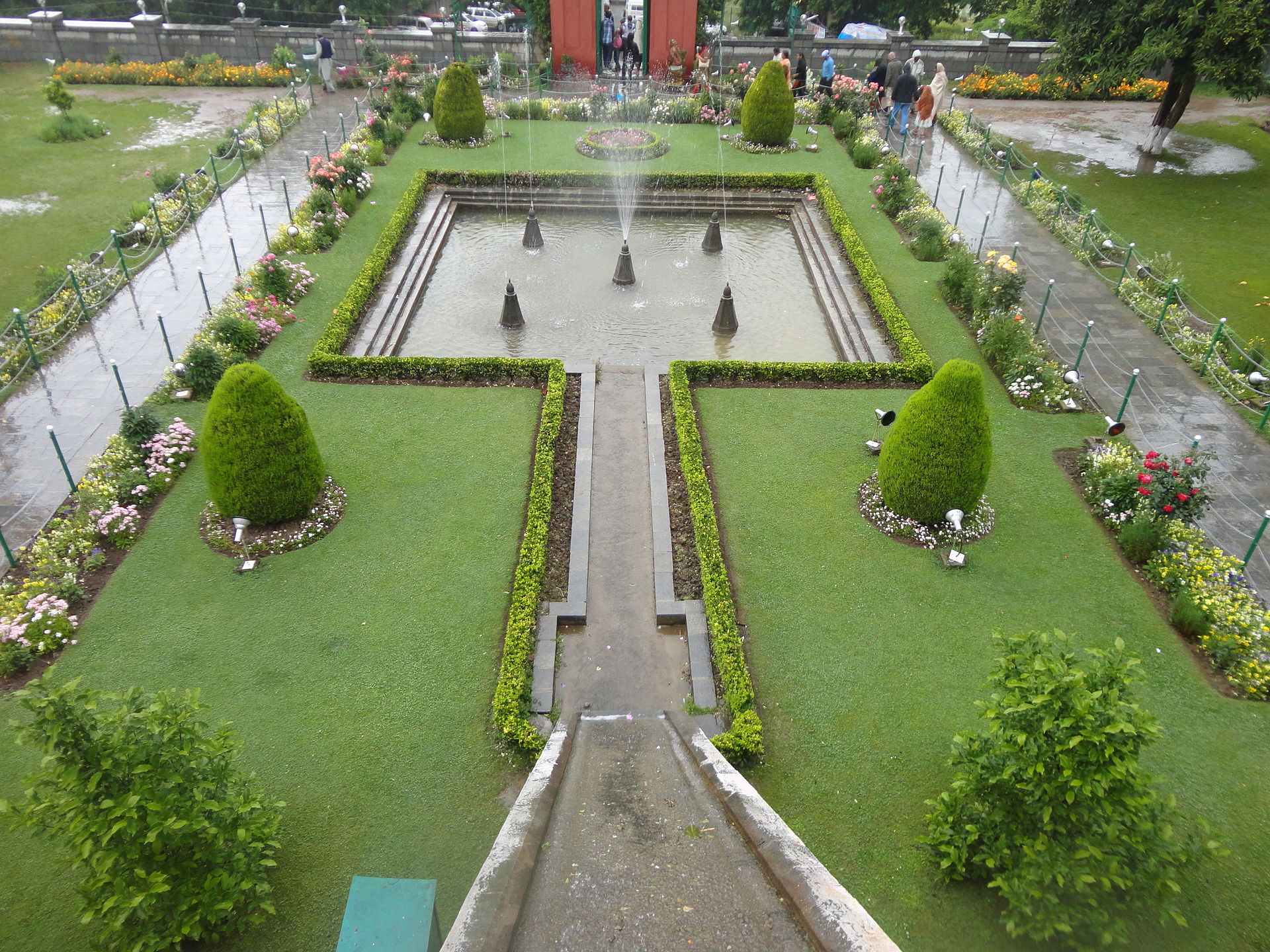 Nishat Bagh — photo