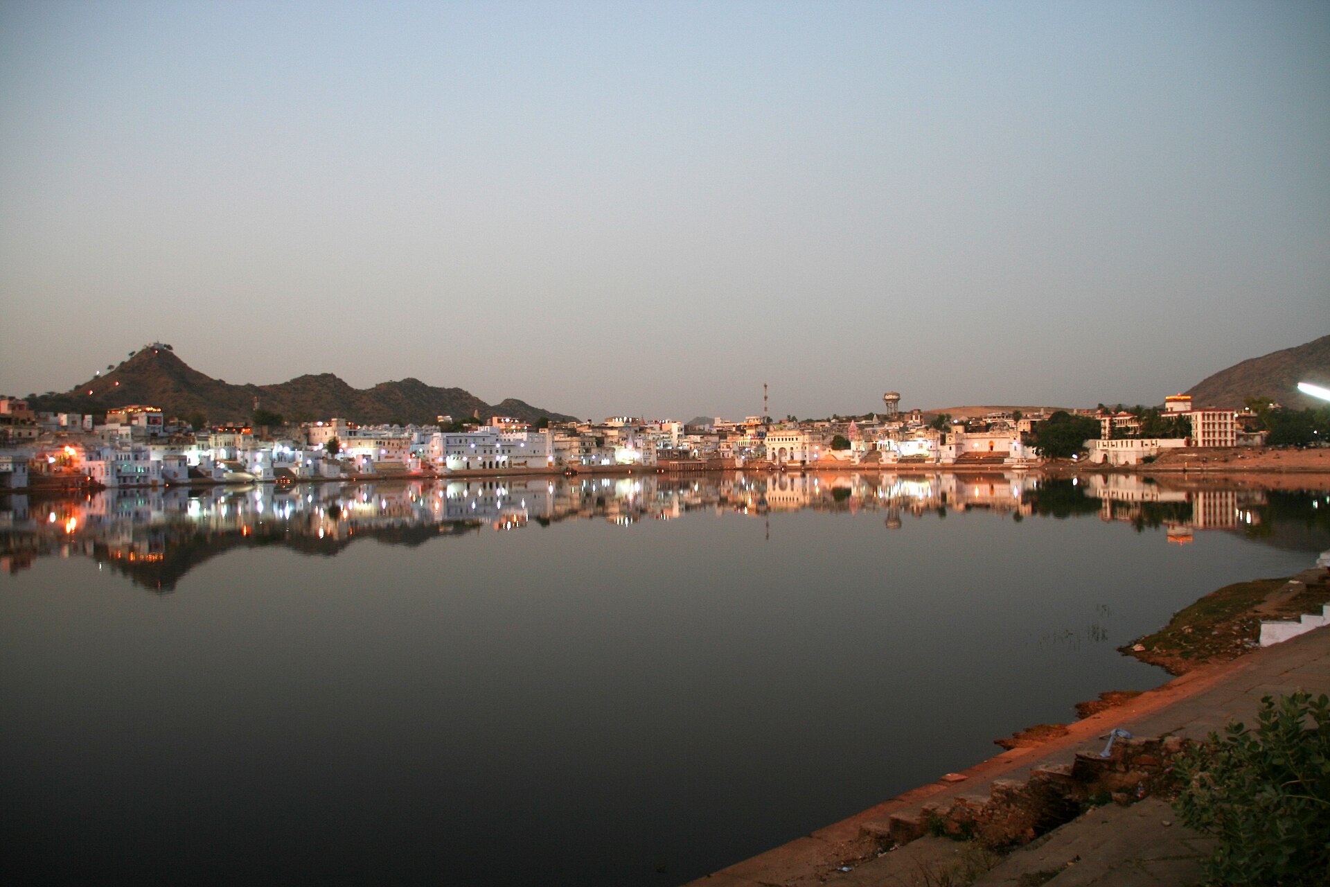Pushkar Lake — photo