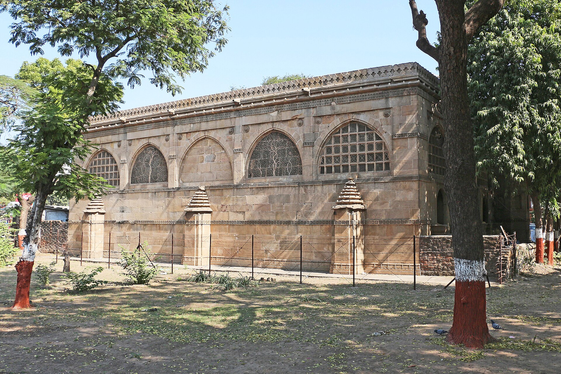 Sidi Saiyyed Mosque — photo
