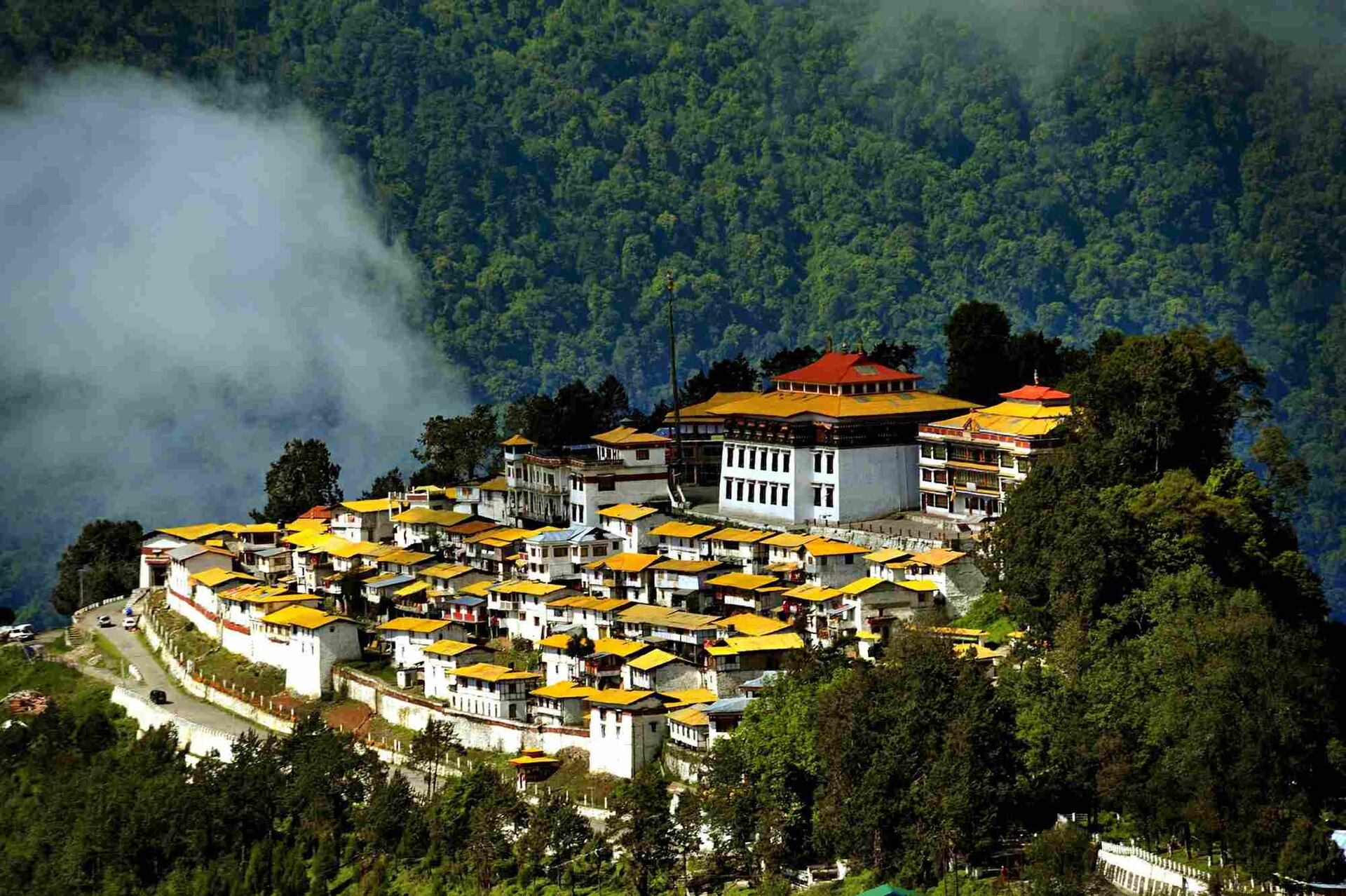 Tawang War Memorial — photo