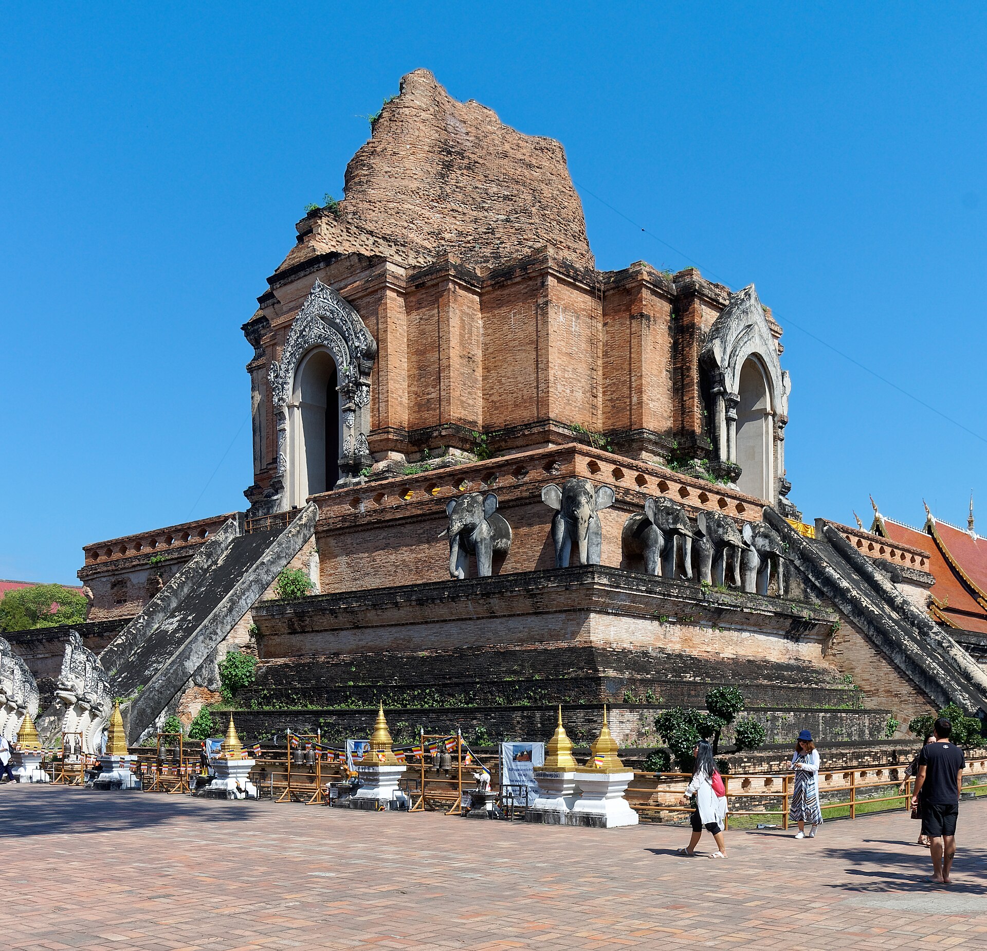 Wat Chedi Luang — photo