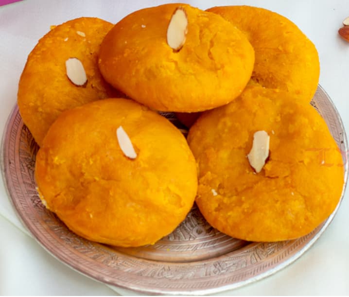 Mawa Kachori — vegetarian Jaipur dish