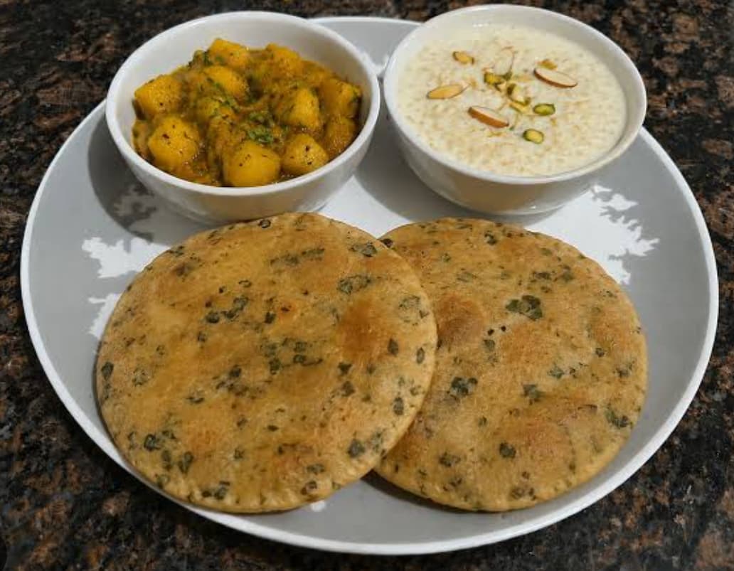 Bedai with Aloo Sabzi — vegetarian Agra dish